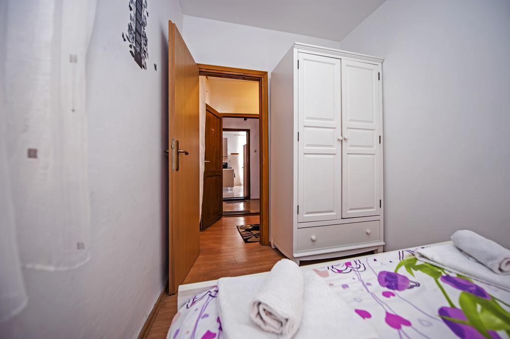 Apartment Rogic Ровинь Экстерьер фото